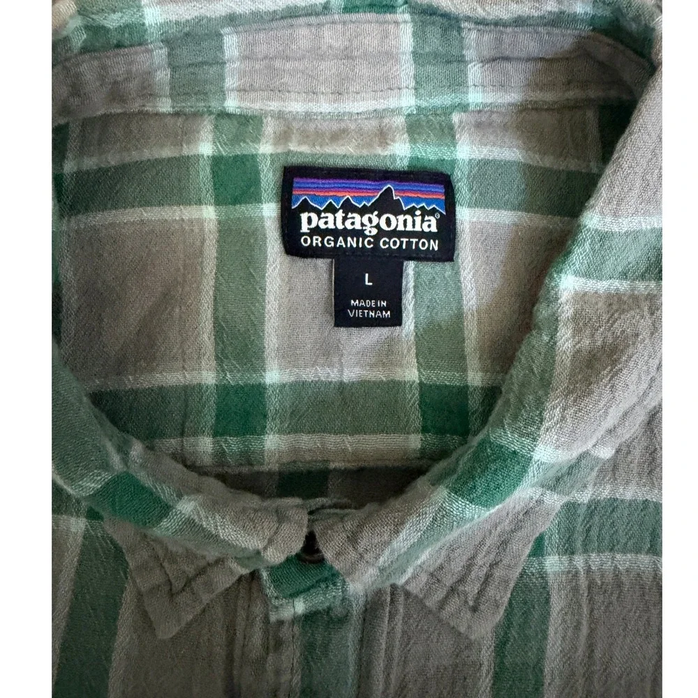 PATAGONIA Plaid Organic Cotton Short‎ Sleeve Button Down Shirt Size L